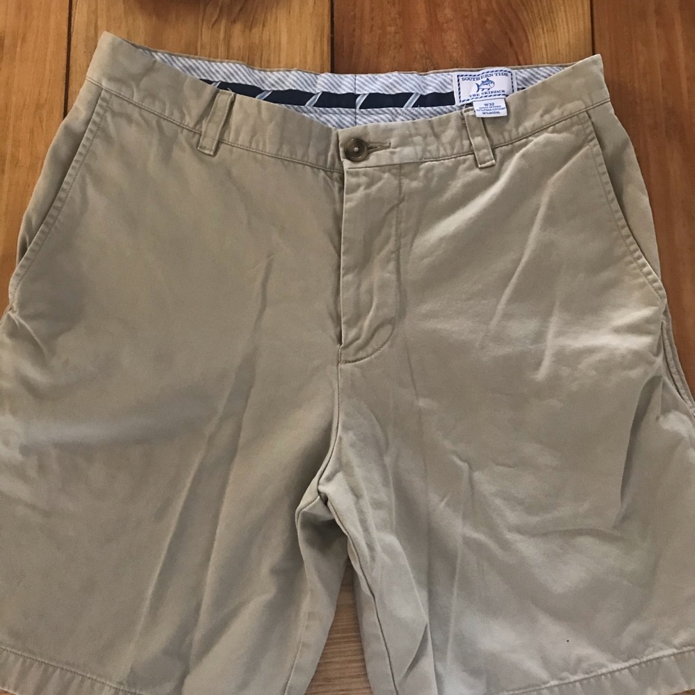 Southern Tide Shorts (The Skipjack)